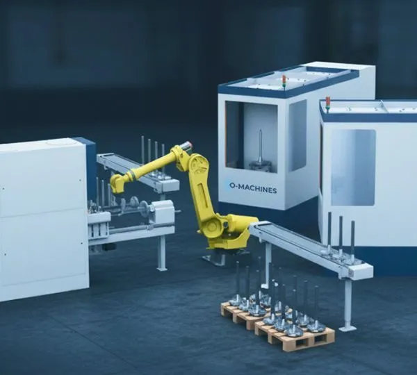 Robotergestütztes Induktionshärten und präzises Pressrichten von Achswellen